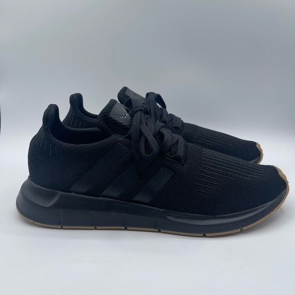 Adidas Swift Run OG Triple Black Gum Men's Shoe Sneakers Athletic DB3603 Size 11 - Picture 1 of 8